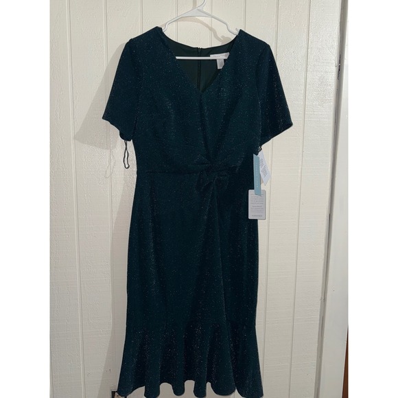 London Times Dresses & Skirts - London Times Green Glitter Twist Front Ruffle Hem Cocktail Dress NWT Size 10